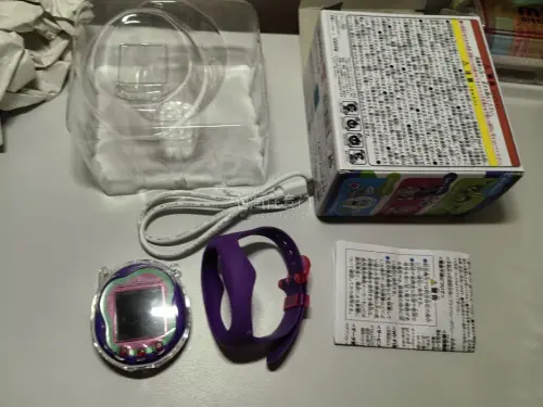 第一次用挖煤姬海淘，买了一个喜欢的拓麻歌子uni，没想到这么方便。
成色好，划痕很少，屏幕正常，价格也比国内买的便宜很多。购买操作简单一下就会了，现在物流什么的也方便，很推荐捏。
到货就立马迫不及待拆开看了，包装也很好，东西和原盒都完好无损。