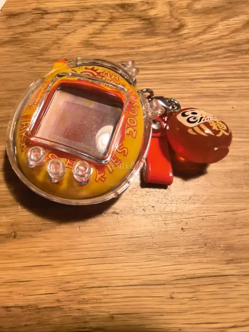 成功的一次购物体验，一口气买了3个，都正常使用，物流正好卡到国庆稍微慢了点，其他都还满意的！
日4品相一般，但是比较便宜
Id品相还可以，拿到改壳去了，期待新样子
日3红屏，接近全新，带盒子很满意