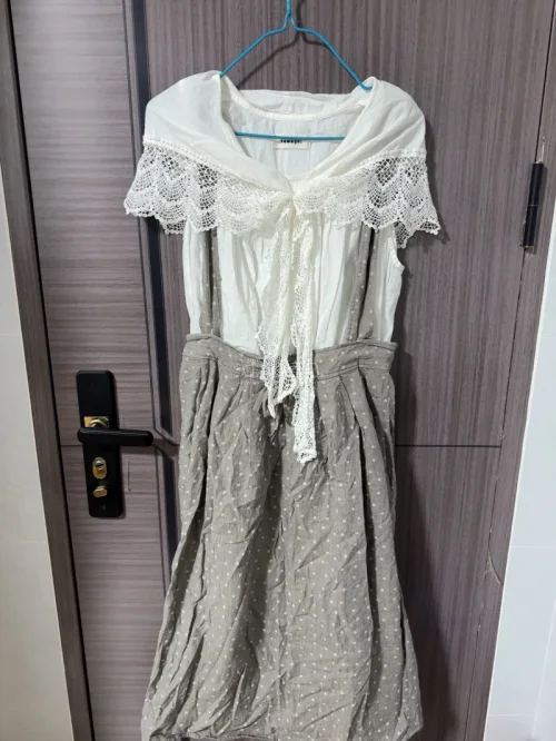 好喜欢这次所有购入的商品！波点+海军领搭配太漂亮啦～小橘子鞋子简直不要太美萌！还有，最爱我的波点大斜挎包啦！东西质量很好，实物也是很貌美！我还要继续淘更多美丽的衣服！