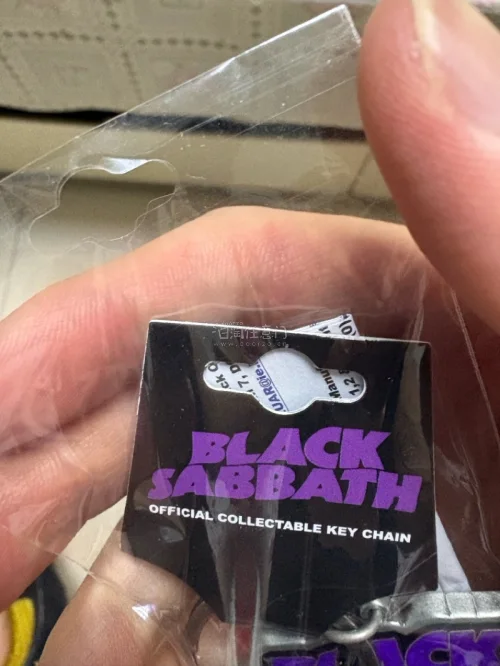一直很喜欢这个钥匙扣，终于在该平台买到了，非常非常开心。运输也很给力，包装也非常好，还有优惠劵，下次还来。