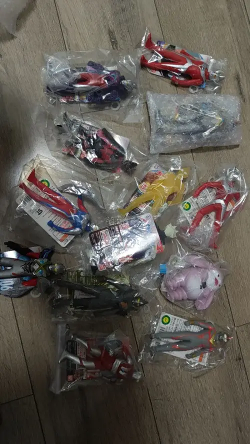 这次通过挖煤姬入手的这批万代奥特曼软胶体验特别好，每只都保留着原装吊牌，品相全新完好。卖家打包十分用心，单个都做了独立包装，加上挖煤姬的合箱加固很扎实，长途运输下来没有任何磕碰压损。下单操作顺畅，国际物流和清关的速度都超出预期，全程物流可查很省心，非常满意的一次日淘...