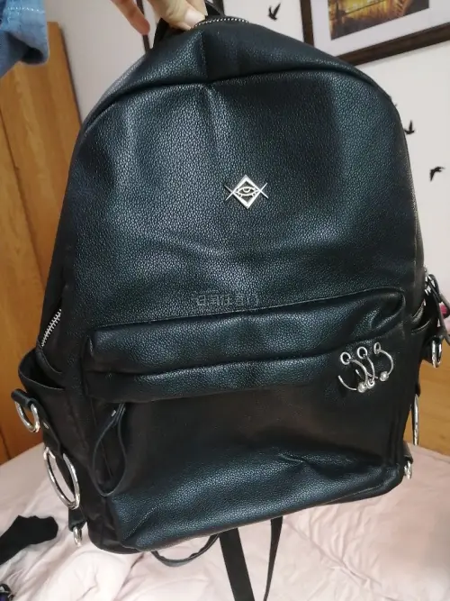 第一次切煤选择了挖煤姬软件，好价切到了很喜欢的宝宝，reflem和amilige包包真的非常可爱呀！
没有选择任何包装服务，但仍然是包了泡沫纸过来，非常感动！走的海运也很不错！一个月之内就拿到了真的很惊喜！！！