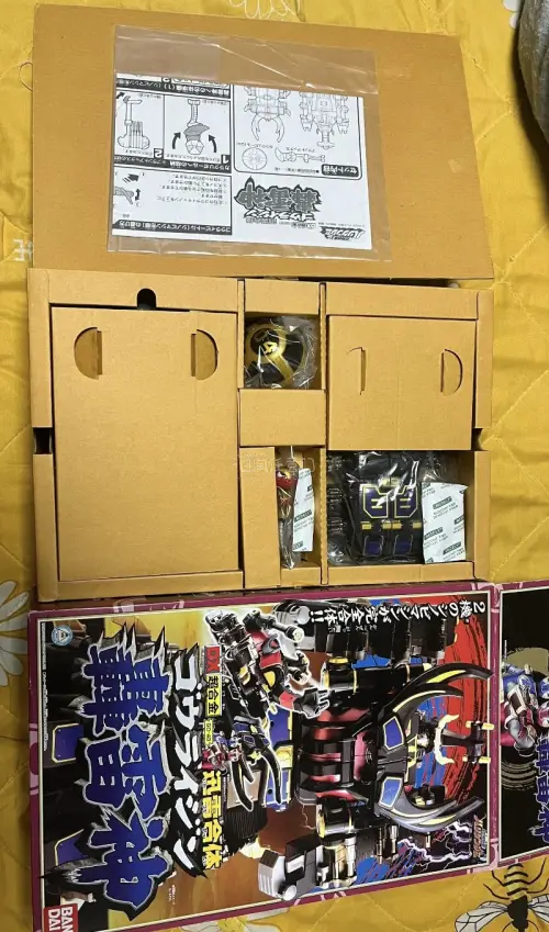 小时候就对忍风战队的轰雷神，非常喜欢，觉得是最帅的战队机器人之一。没想到在任意门上面看见全新未拆的，而且用券后价格比国内便宜，所以狠下心来下单了。因为只有一件商品，选择了竹蜻蜓专线，比较快捷放心。到手后把玩下来，非常开心激动，非常愉快的一次任意门海淘！