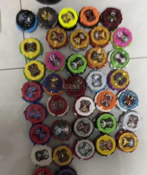 商品收到很满意，整体品质超出预期，细节做工扎实，没有明显瑕疵，和页面描述基本一致。发货速度很快，包装防护到位，运输途中没有出现磕碰损坏。上手使用体验不错，功能正常，运行稳定，性价比很高。客服态度很好，咨询问题回复及时，讲解清楚，沟通顺畅。整体购物体验很不错，不管是产...