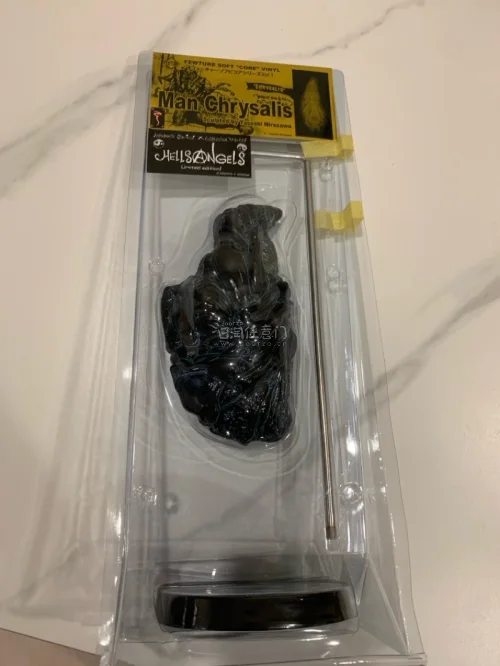 通过平台购买了这一款绝版的手办模型，发货很快，很快就从日本发出了，用的竹蜻蜓性价比很高，很满意的一次购物体验