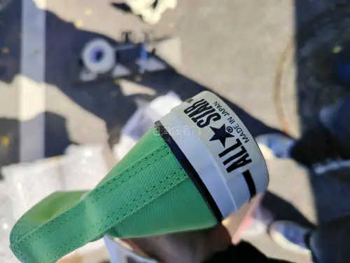 又买了一双日产鞋，这次是青苹果配色，颜色很特别也很有个性，日产的品质更是不用过多操行，一如既往的稳定，性价比很高