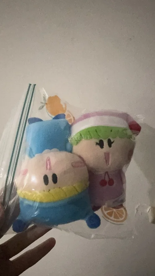 非常好包裹很好扭蛋很小没有任何磕碰，放的泡沫也够，竹蜻蜓比较实惠，差不多17天到的，性价比很高，包税过的