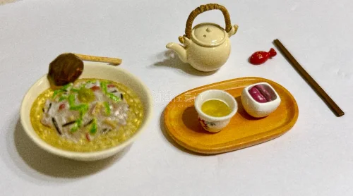 这套rement和食日和品相太棒啦！每一款都完整干净，配件齐全，做工精致，食物细节超逼真。卖家打包仔细，沟通顺畅，发货也快，非常满意，强烈推荐✨
