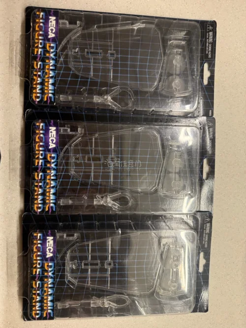在挖煤姬代购的玩具支架到手了，必须给个好评！包装严实仔细，支架做工精致，关节紧实不松垮，支撑力完全够用。平台代购流程顺畅，客服回复也及时，物流比预想快。整体购物体验很省心，下次还会来挖煤姬淘货，推荐给有需要的小伙伴！