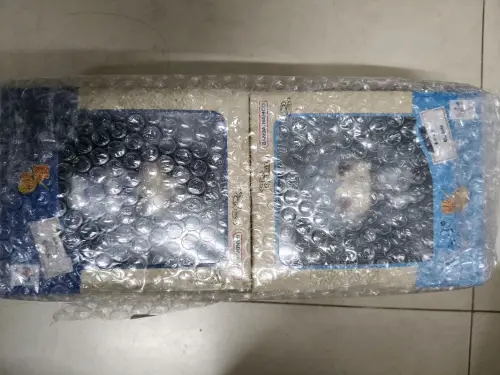 如果你也喜欢银时和假发，可以看看我这次切到什么好东西。
在挖煤姬刷到好价的银时娃娃马上就下手啦，入手了掌心努努还有一只小熊努，挖煤姬送的优惠券也用上了，合单之后还省了运费。我走的竹蜻蜓专线，时效很不错，清关也就几天。没有额外选加固，原装泡沫包装就很靠谱，箱子空间很足...