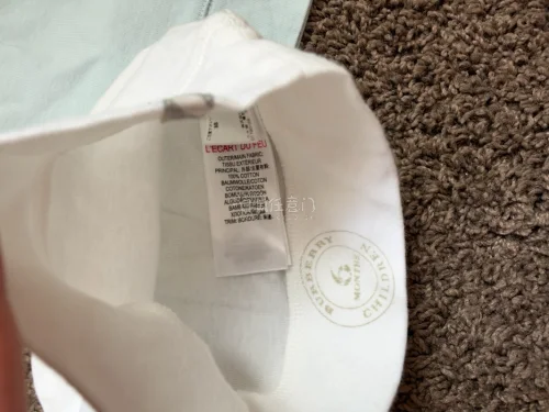 又一次满意的购物，挖到喜欢的婴儿帽啦，任意门界面也简单好上手，翻译很详细，商品也细节也一目了然，不懂日语也能轻松下单！物流也稳定！