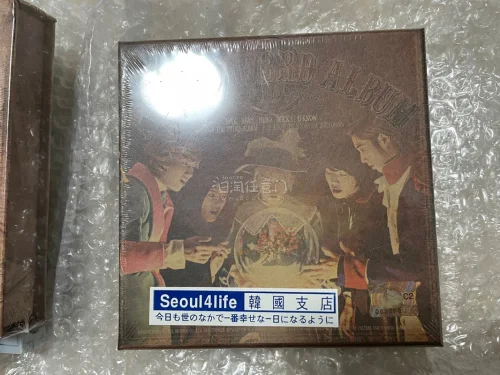 买到东方神起绝版特别版正规三辑，全新未拆封！