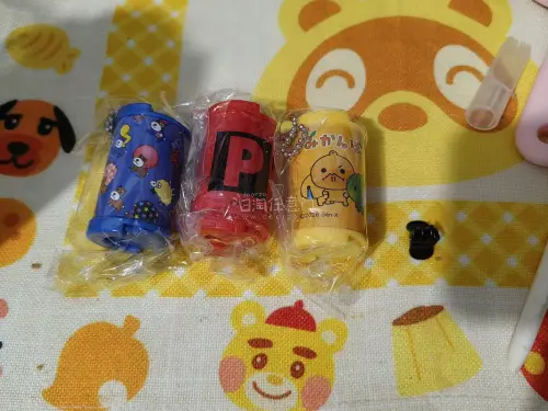 这次在挖煤姬的购物体验确实不错，蹲到了心仪很久的中古小裙子，价格比国内代购便宜近三成，打包也很严实，裙子没有折损，物流速度也比预想的快。