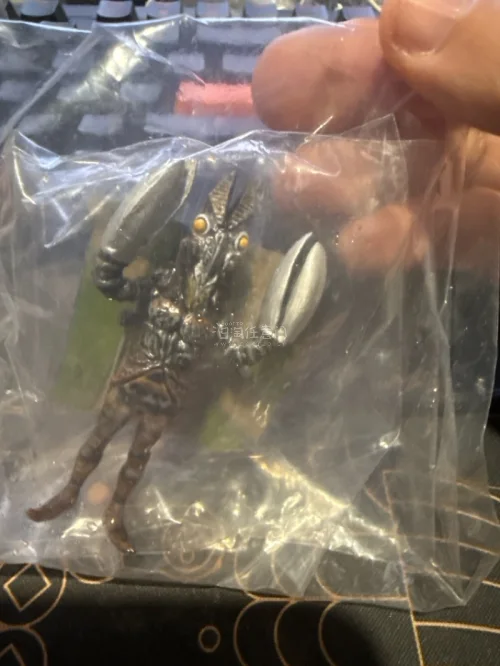 第二百五十四单，又是一堆名鉴。丰富收藏吧。这次都是已拆的，但是价格非常实惠，让人忍不住出手，希望以后可以蹲到更多好价商品