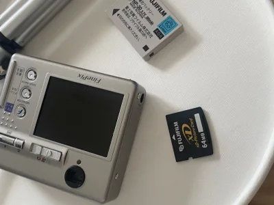 买回来的成色很新，抵扣了积分，运费只有60块钱，不要太划算咯！海淘已经成为开盲盒的存在，很享受这种购物！