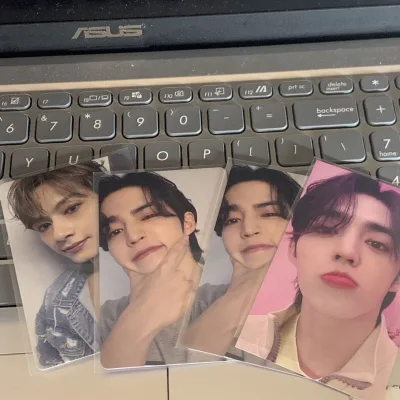 这次切了几张我担的日专特典卡，选择走ems，合单之后发货就特别快，在途五六天就收到了，体验还不错。切卡的速度慢快的，搜索也挺方便的。