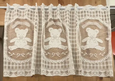 无意间了解到挖煤姬这个app，很喜欢日本的一些手工制品，试着淘淘看，第一次使用给我的感觉就是方便快捷，搜索还能翻译切换，真的对不懂日文的人非常友好，客服也是有问必有答，对于小白来说完全不用担心。这次淘了三片窗帘，东西都很漂亮！包装也环保，物流也非常快，ems全流程就...