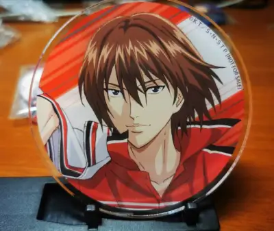 挖煤会上瘾? 看到好价的谷子，就想买回来。这次走的是竹蜻蜓，因为有合单，所以20多天才顺利拿到手，包裹的依旧非常严，没有缺失。只是塑料海报是卷着寄过来的，不好弄平整，吧唧和亚克力杯垫都完好无损。