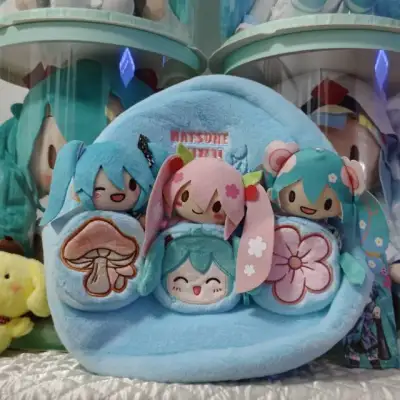 第一次买连关键词都不知道 能买到已经很骄傲了（自信）哈哈哈其实h挺多收的 不过宝宝真的很可爱……值得了~最近喜欢上了chiikawa 希望我的小八宝宝不要和炸弹一样重（扶额）