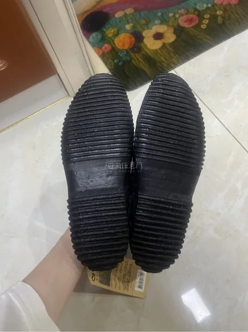 第一次使用挖煤机，非常方便，下单之后十天就到货了，包装牢固，走挖煤机的竹蜻蜓专线，运费非常便宜，到手后没有损伤，非常满意！